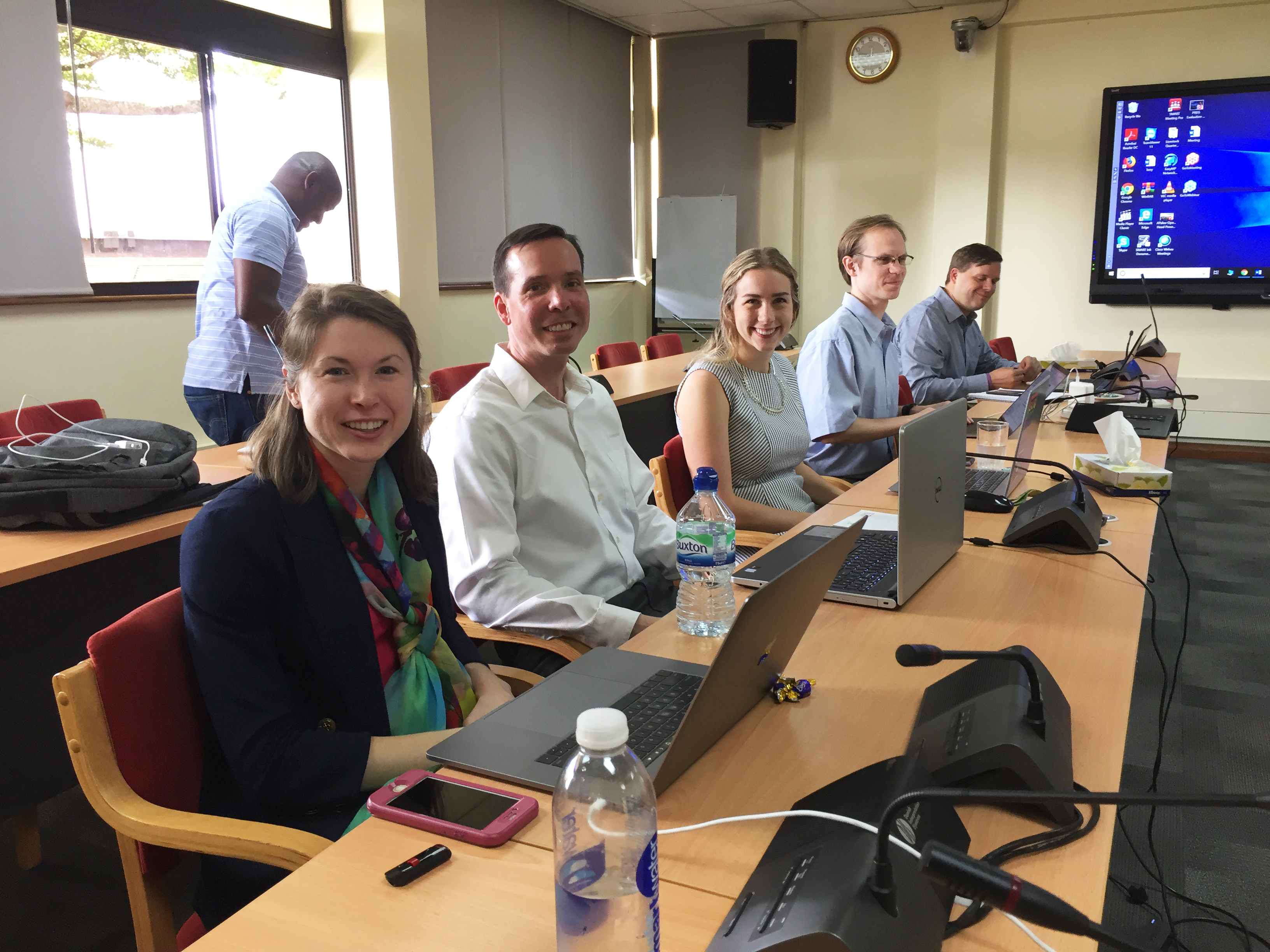 Catherine Doyle, Dave Deppong, Anna Dye, Dr. Steen Hoyer and Dr. Will Sharpee getting ready for the first day the project meeting.